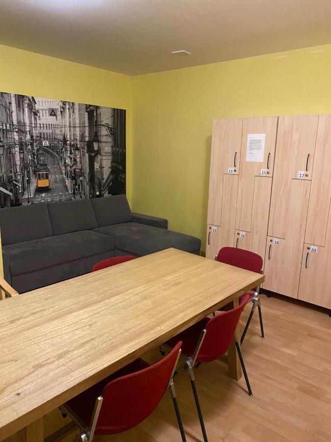 Auberge de jeunesse Easy Housing *