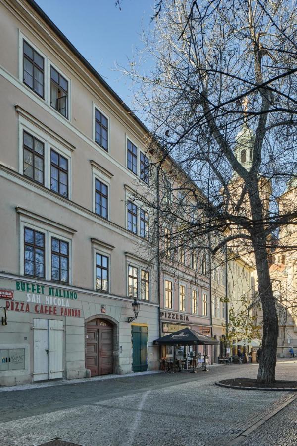 Modern Flat In Old Town By Days Prague