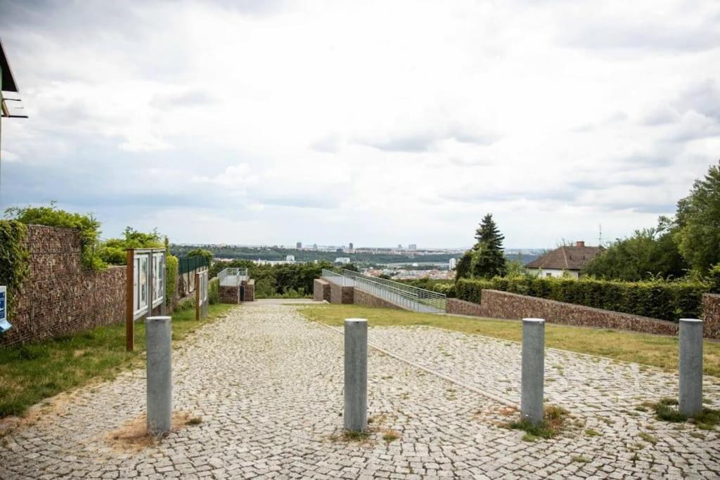 Apartment Cozy Friendly Place With Free Parking *
