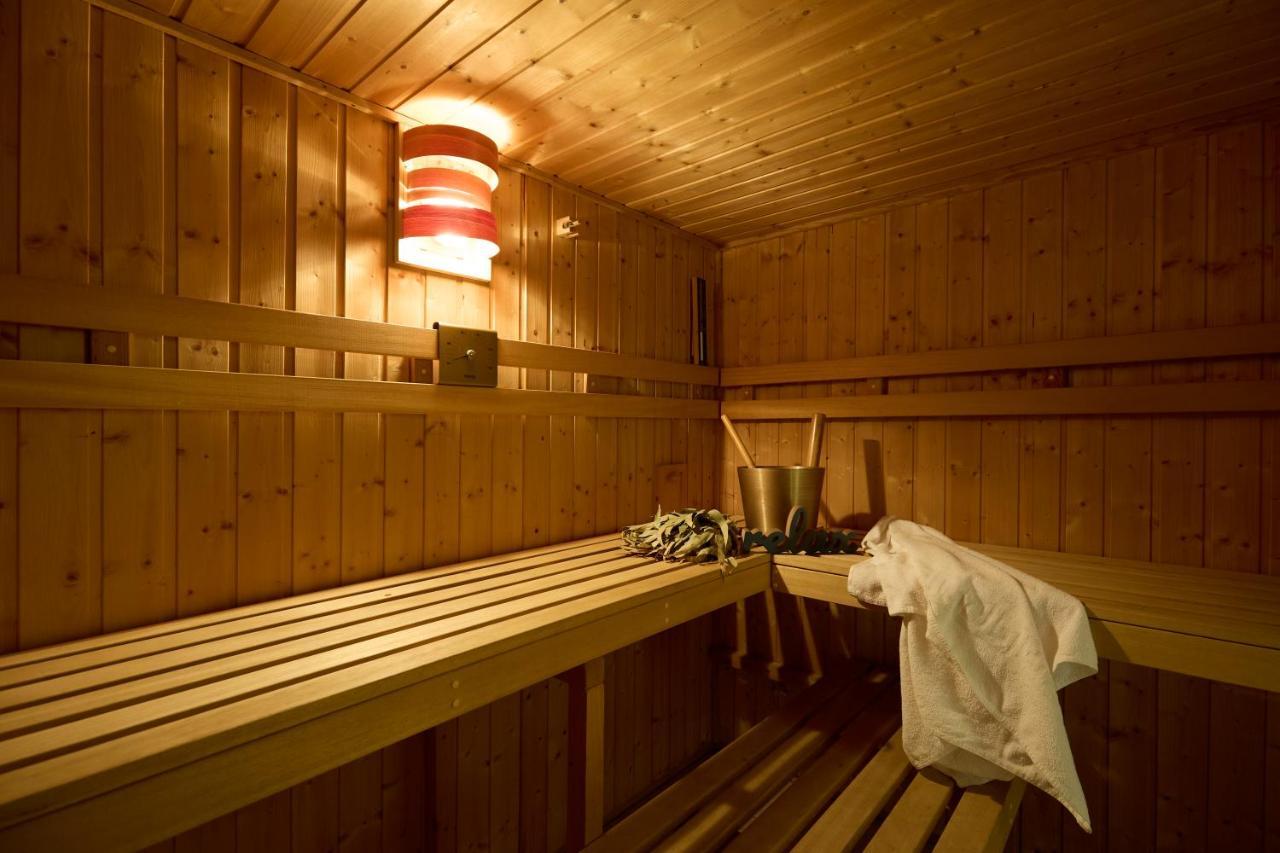 *the Little Castle* With Heated Pool And Sauna Pousada *