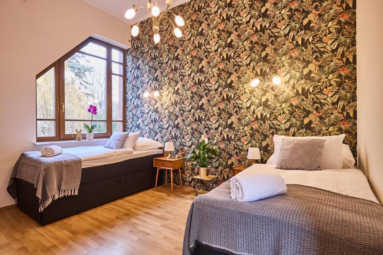 *the Little Castle* With Heated Pool And Sauna Pousada