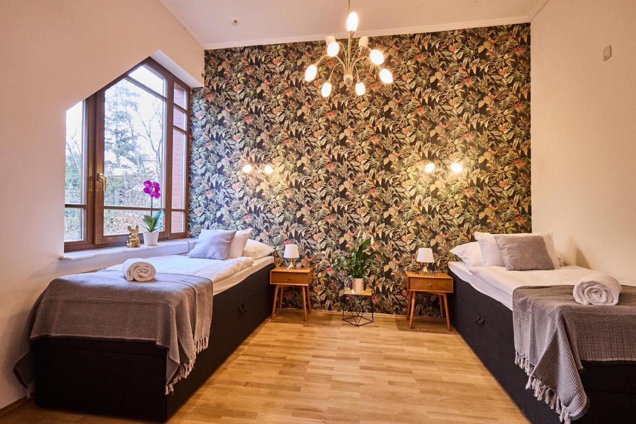 Pousada *the Little Castle* With Heated Pool And Sauna Praga