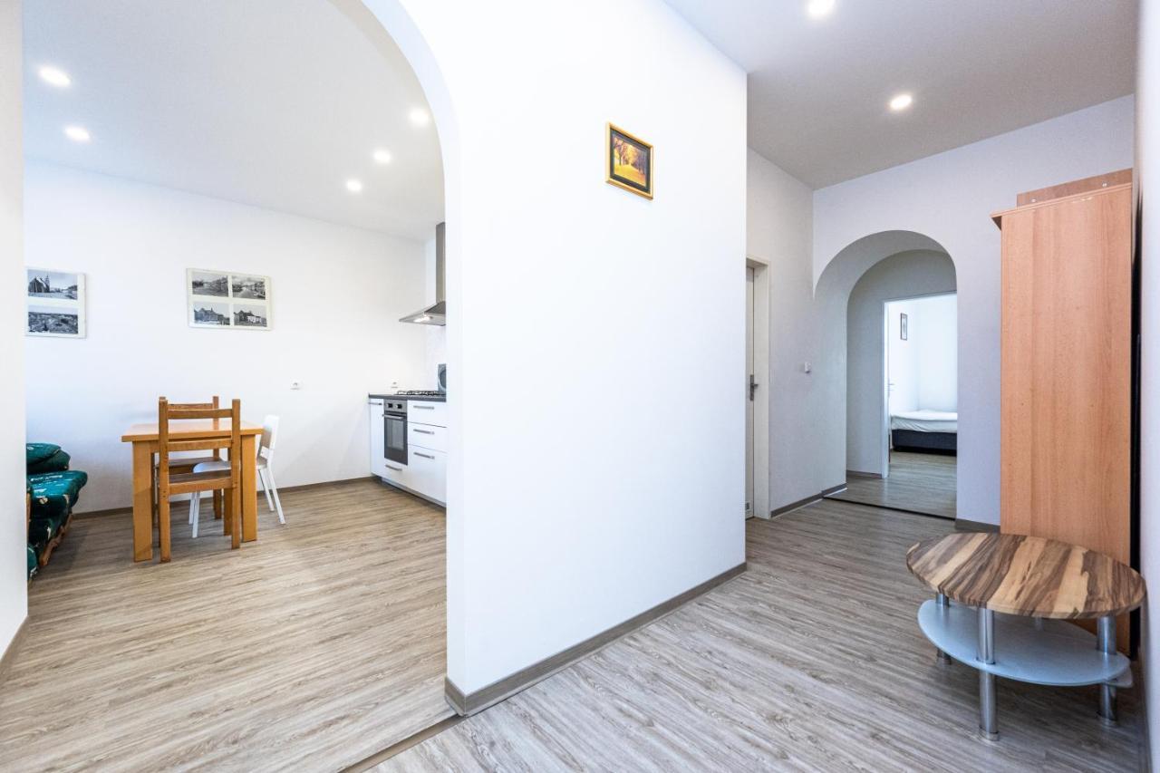 Americka 8 Apartamento *
