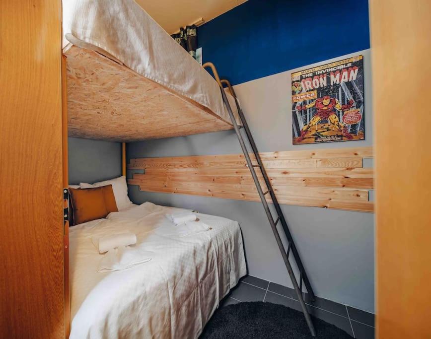 Unique With Private Pool, Cinema, *