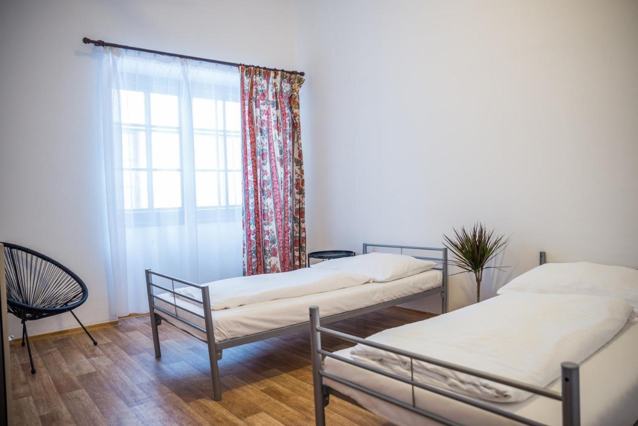 Little Quarter Hostel Prague