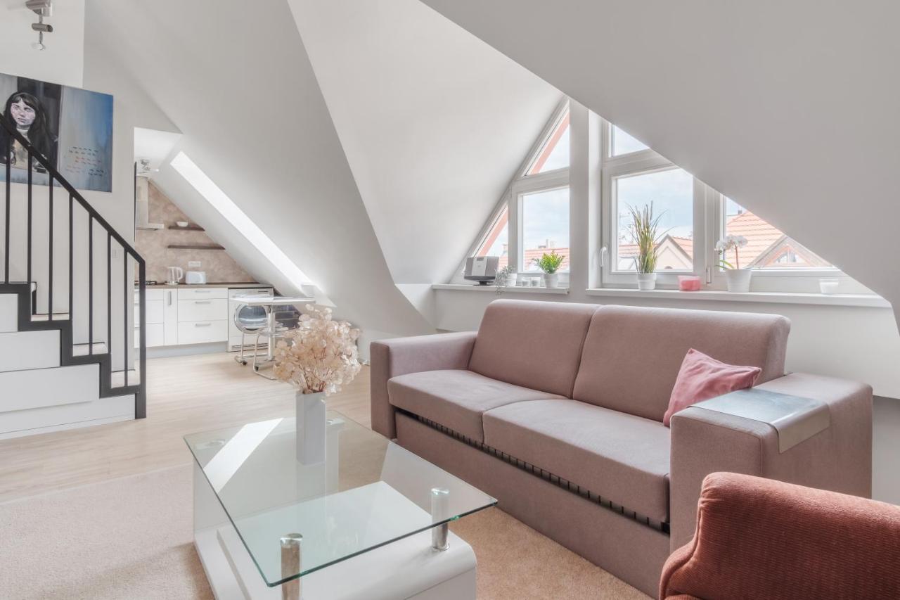 Attic Maisonette In Stresovice By Days * Prague