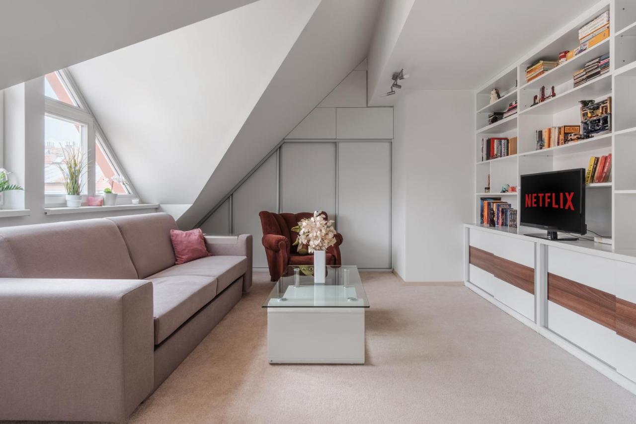 Apartment Attic Maisonette In Stresovice By Days Prague