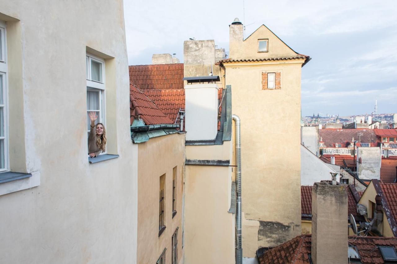 Thunovska Appartement *