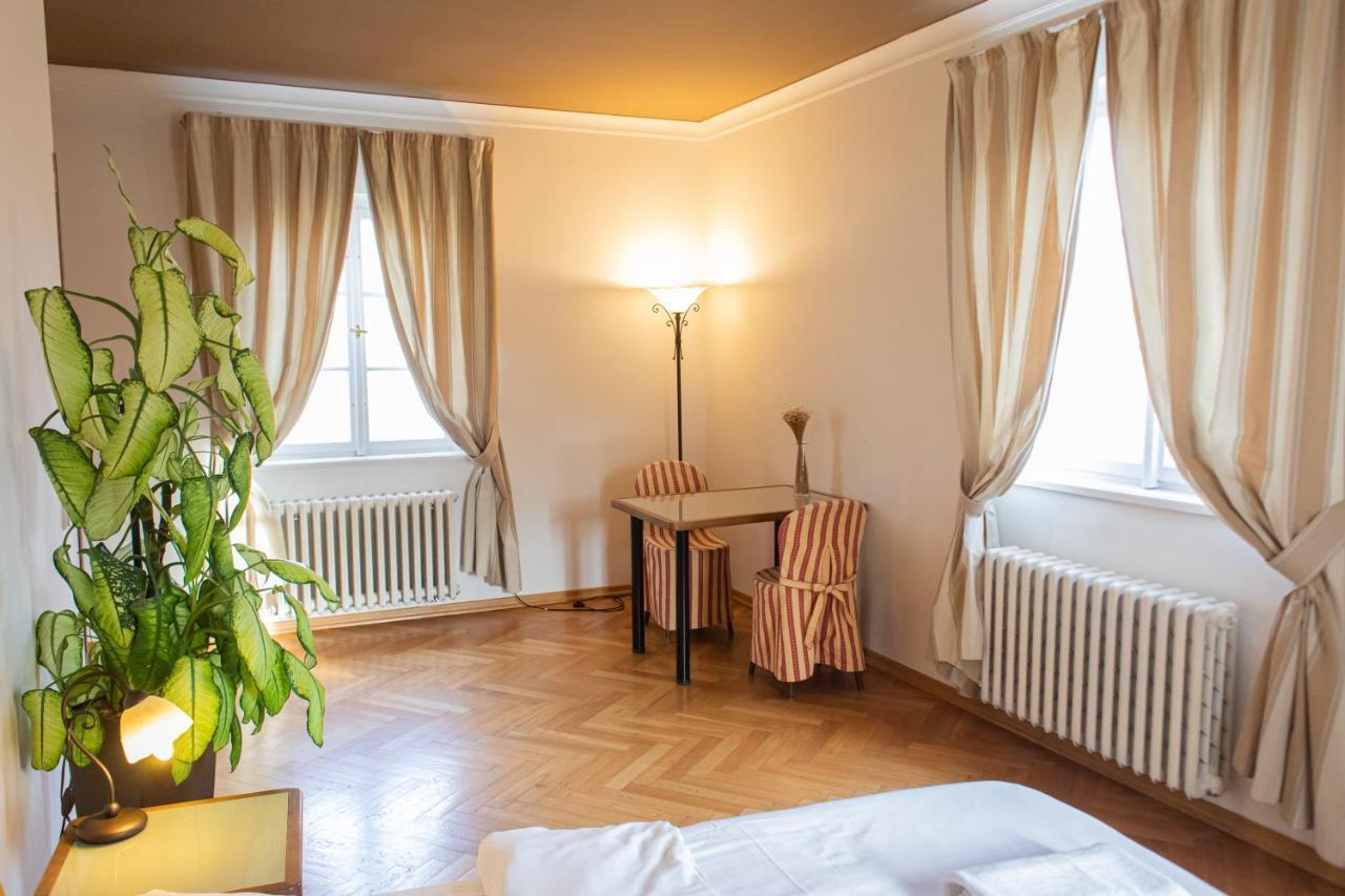Appartement Thunovska