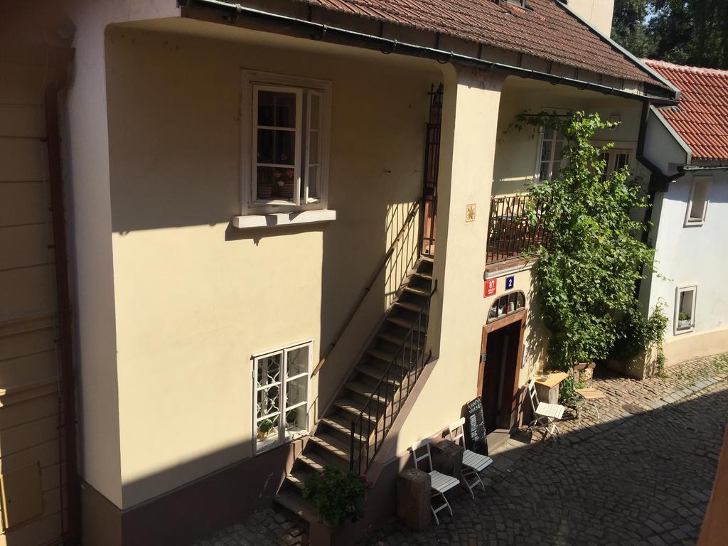 At The Golden Plough Appartement Prague
