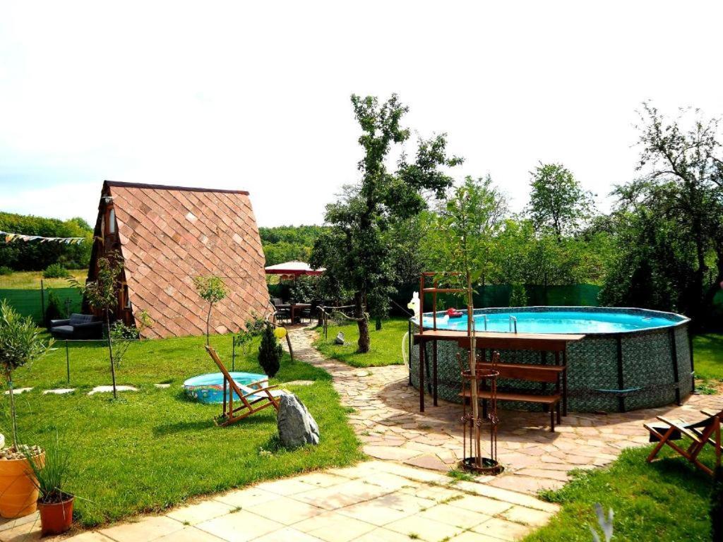 Country In The Villa *