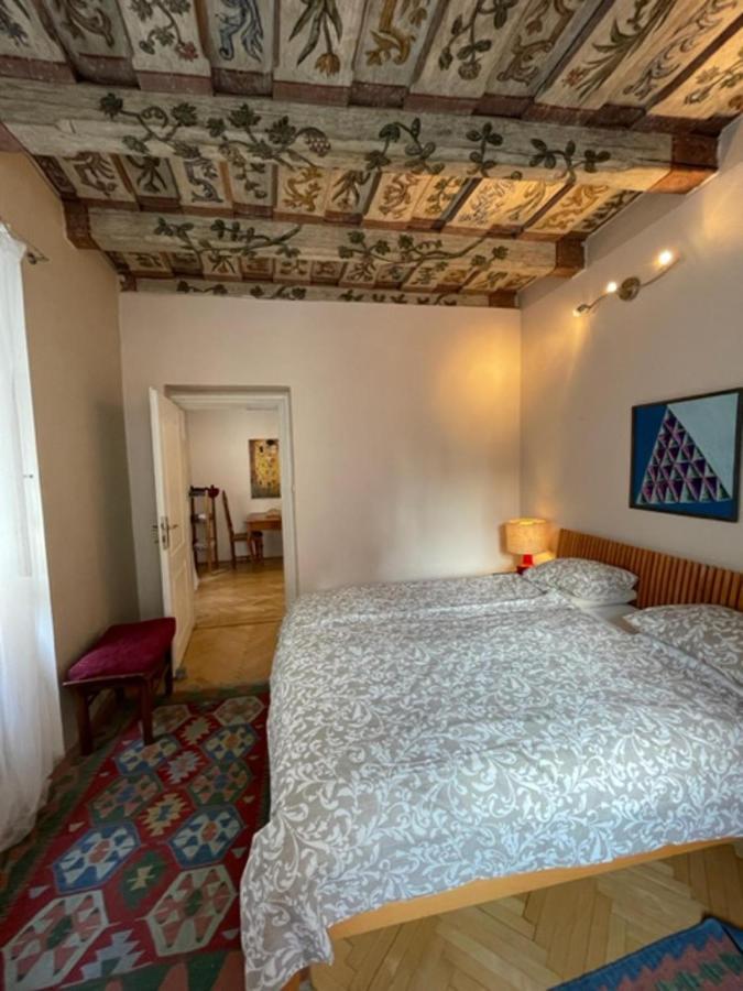 Daire Cool Historical 1 Bedroom In Mala Strana Prag