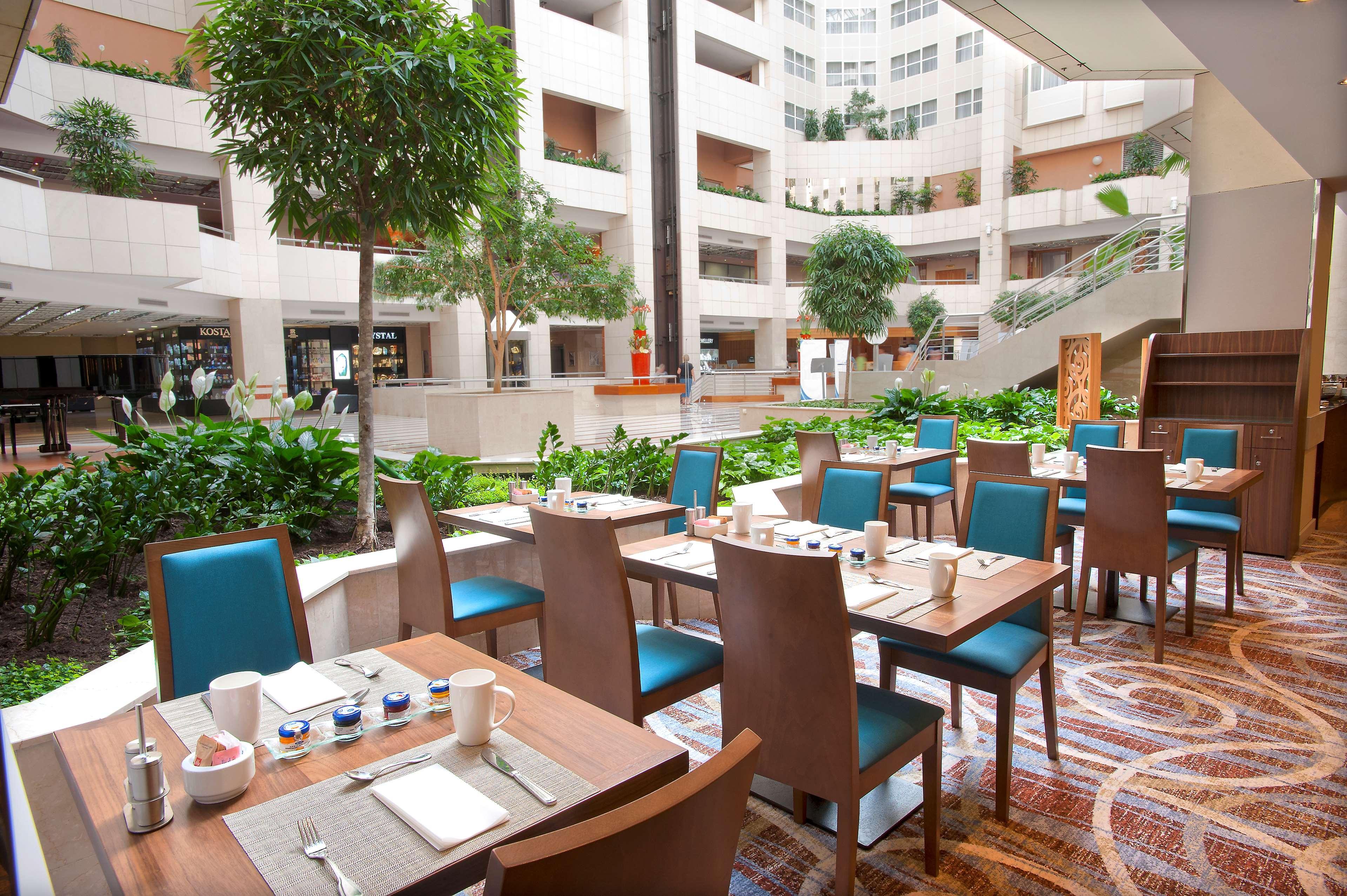 Hilton Hotel 5*