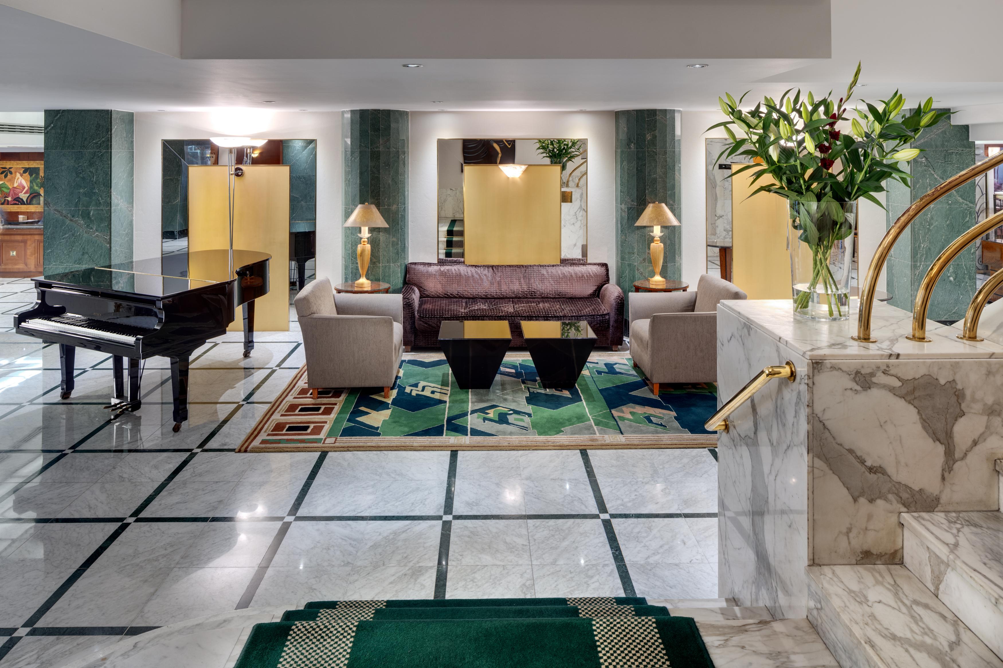 Almanac X Alcron Hotel 5*