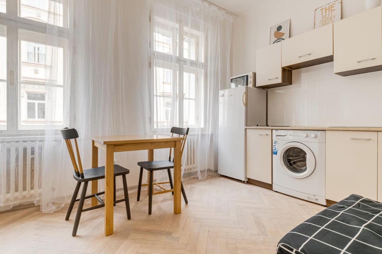 Nejedleho Apartamento *