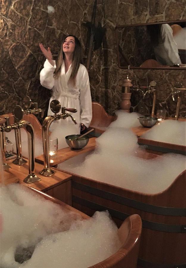 Grand Relax & Wellness & Beer & Thermal In Meteor Plaza - Since 1307 Hotel 4*