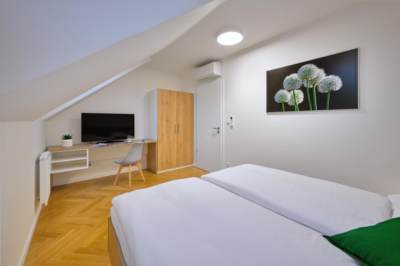 Aparthotel Downtown Rubesova Prague