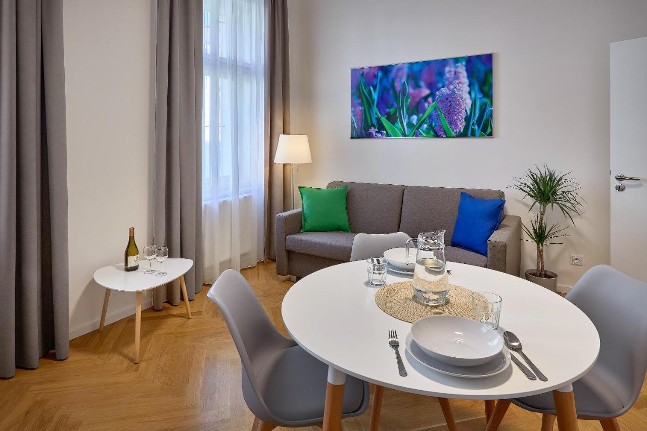 Aparthotel Downtown Rubesova