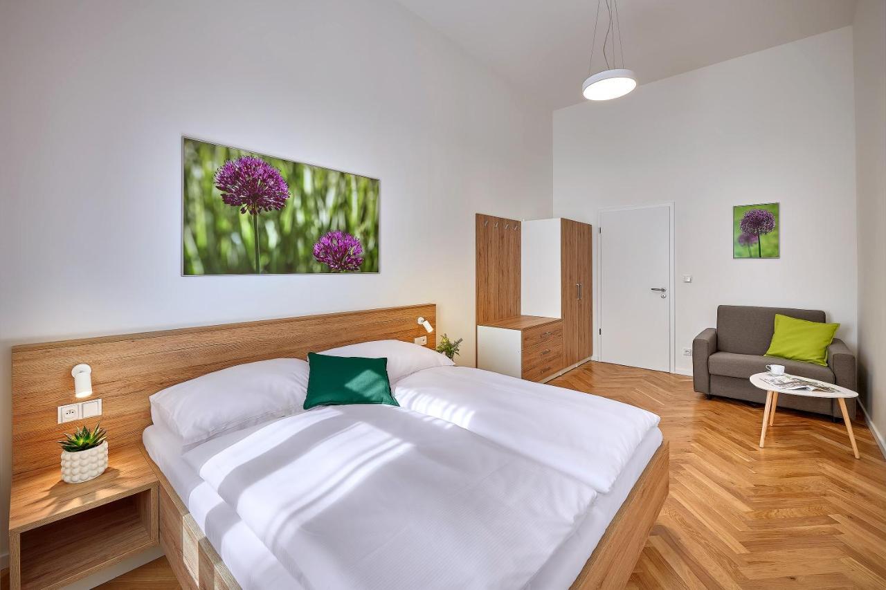 Aparthotel Downtown Rubesova 4*