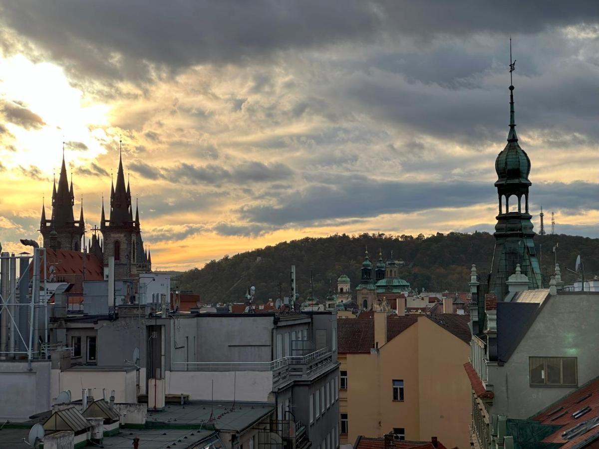 Apartment Castle View Apartments. Old Town Prag
