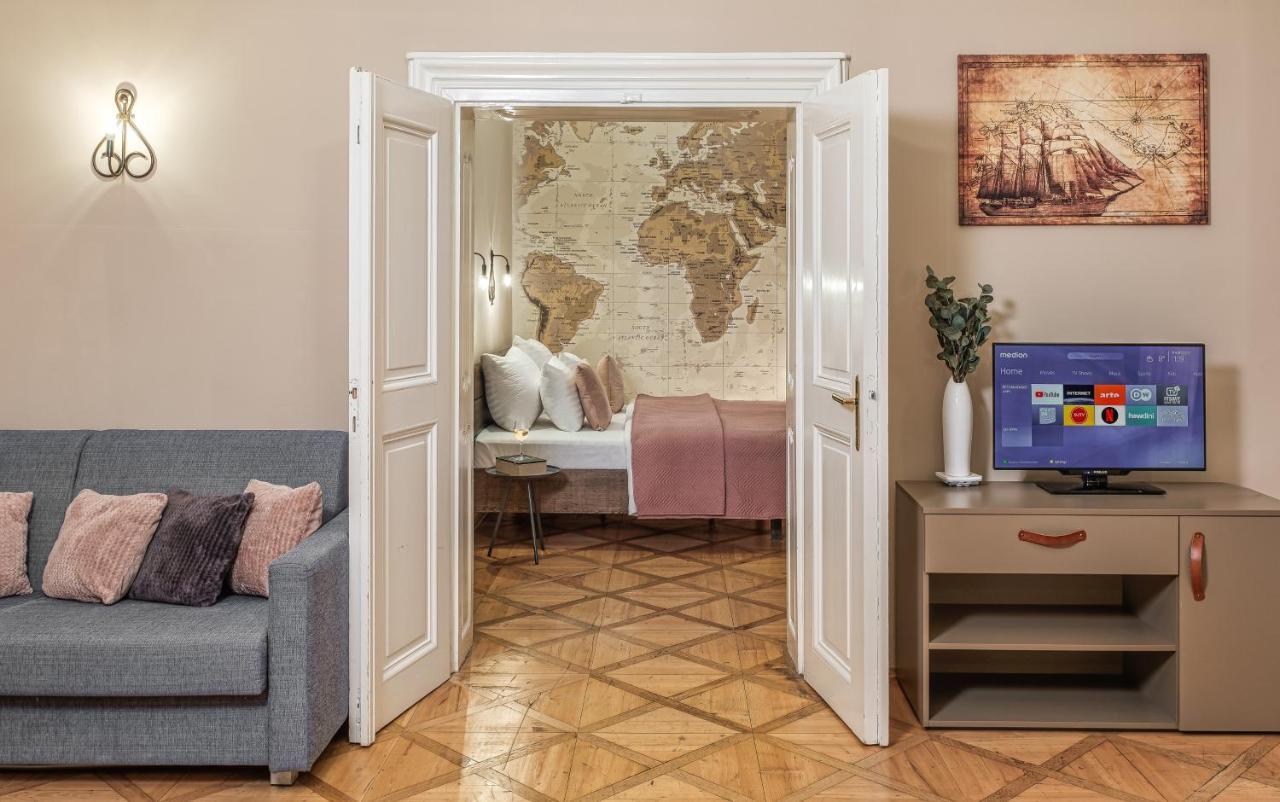6 Continents By Adrez Apartamento Praga