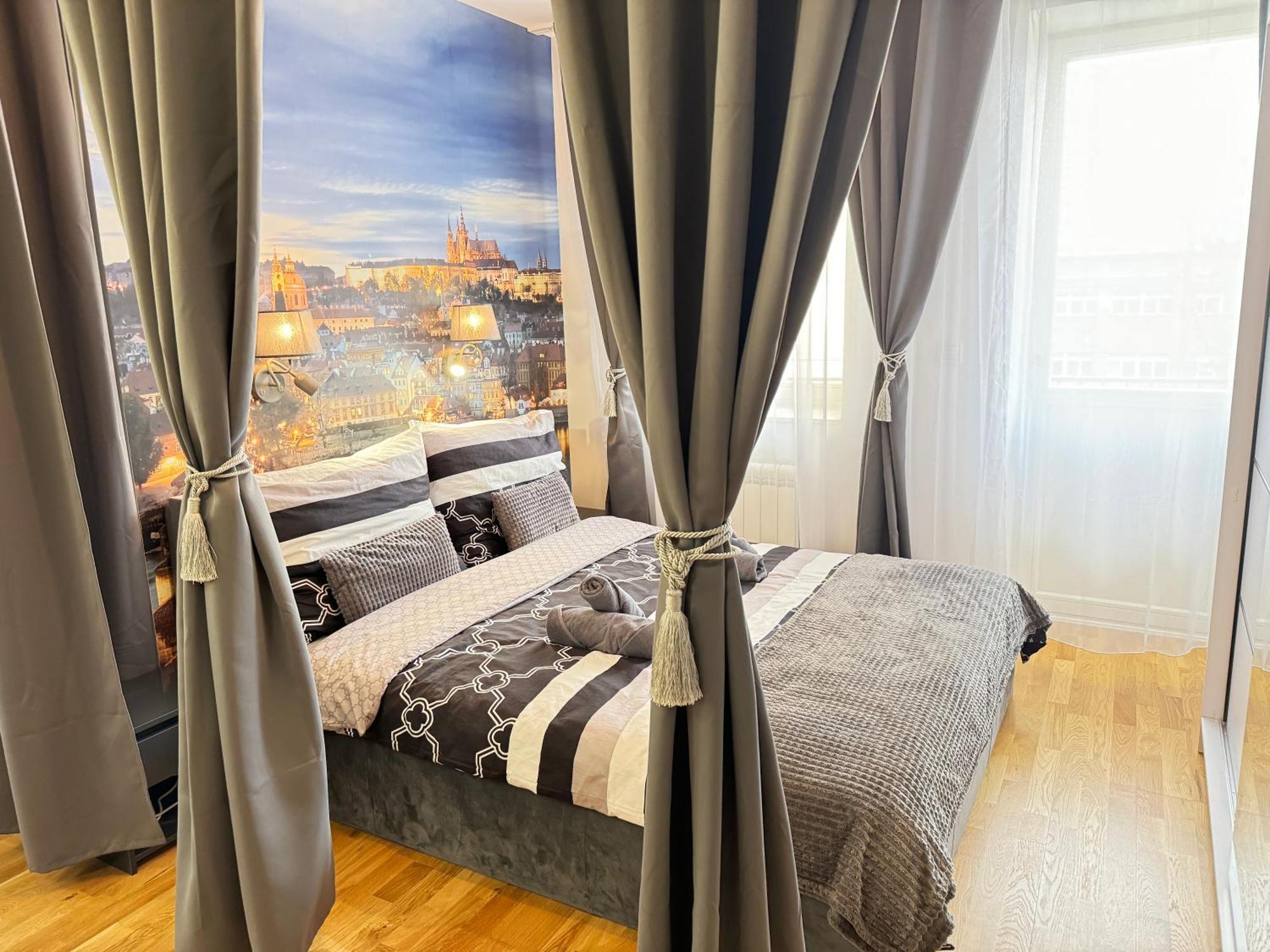 Apartment New Modern-style With Balcony In The 2