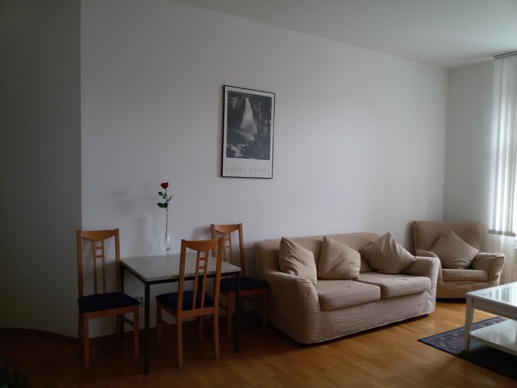 Apartment Flat River
