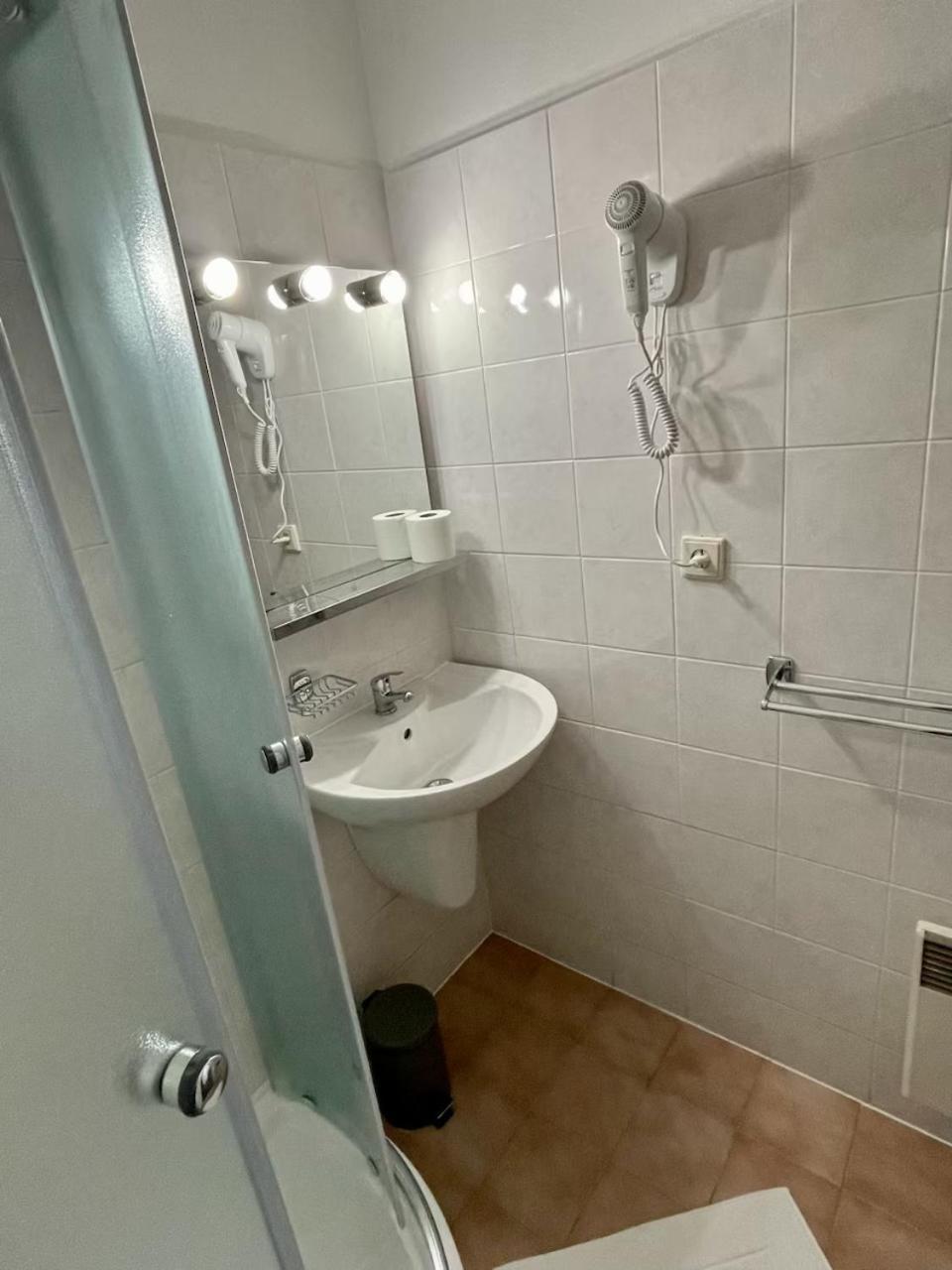 Oaza Hotel 3*