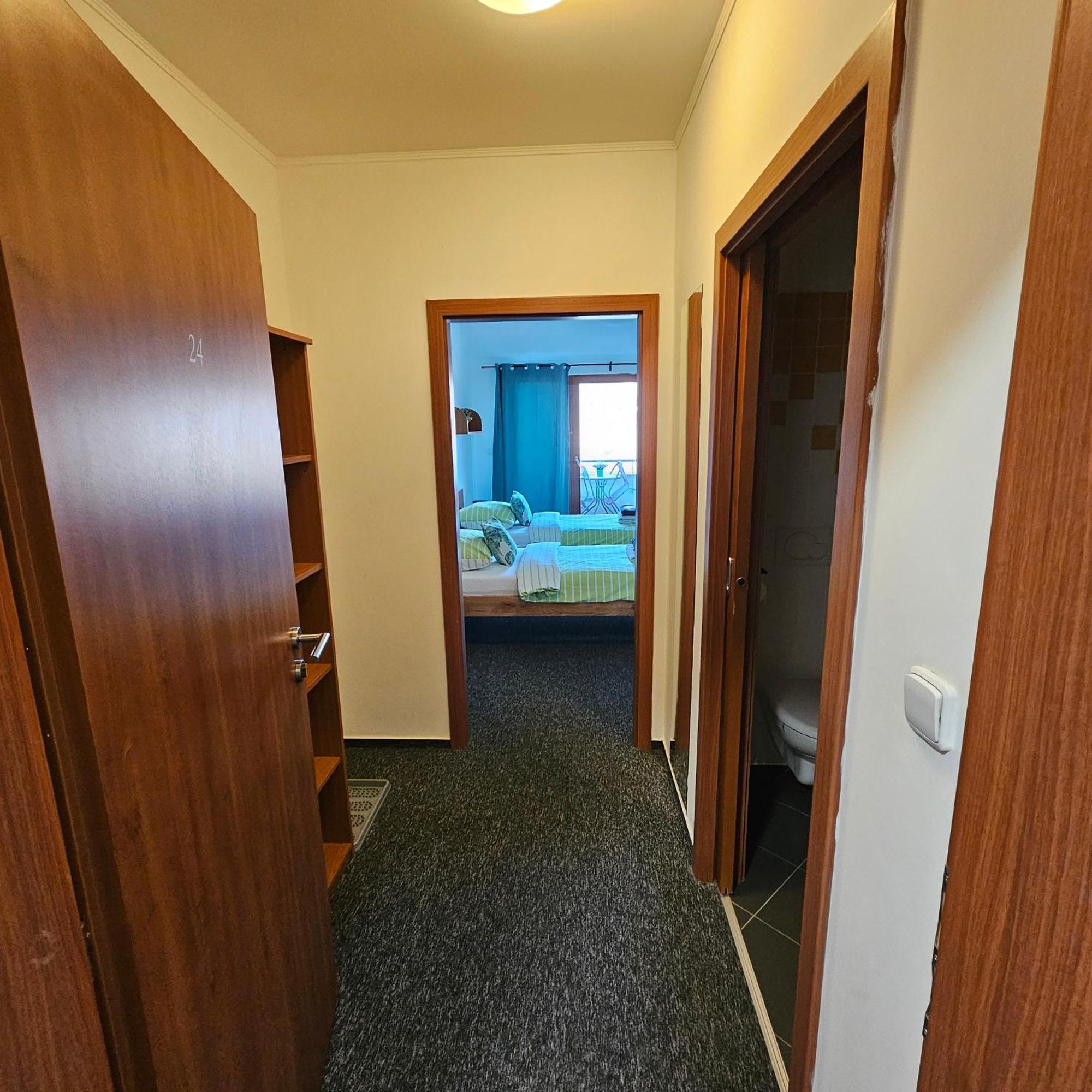 Guest house A Restaurace Simanda Prague