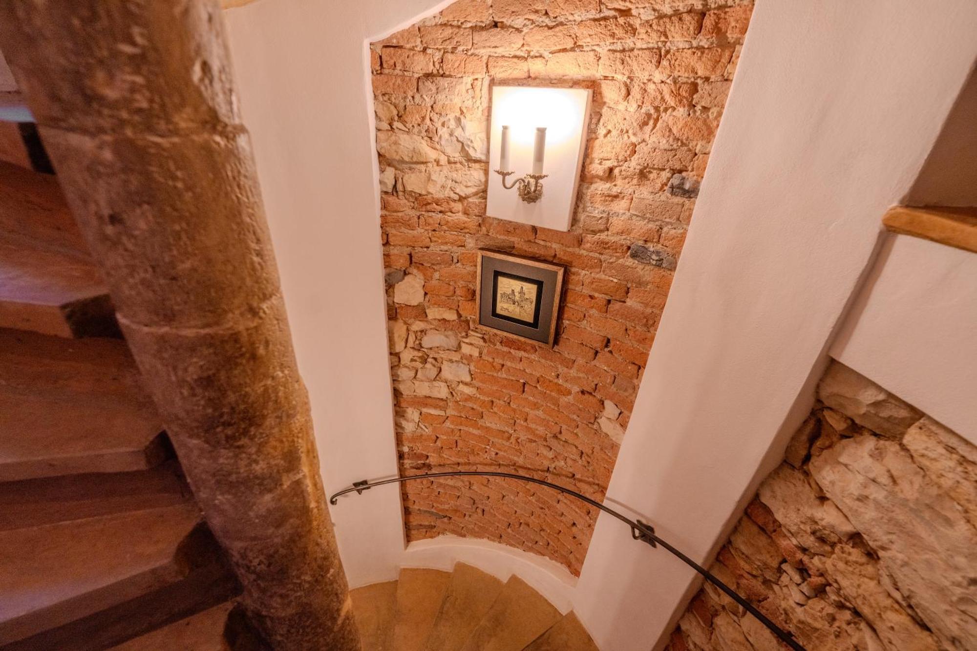 Apartment 2-floor Traditional *