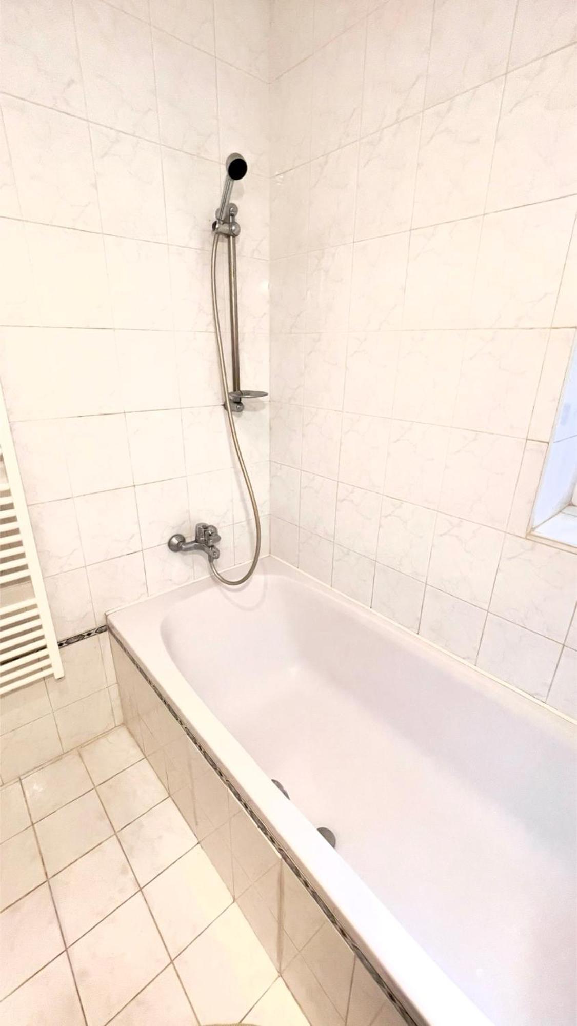 Center Of 369 Apartment