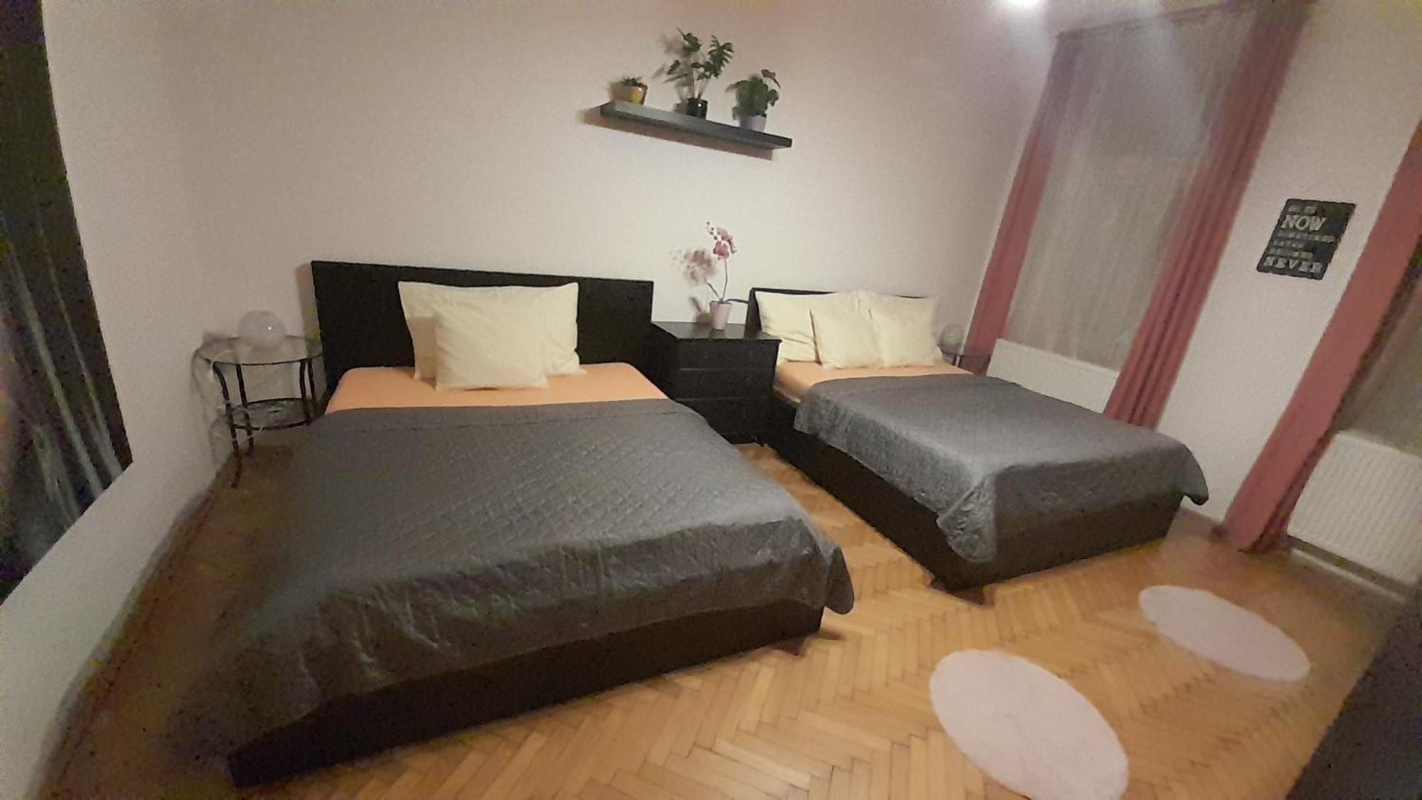 Apartment Family Flat 120m2, 2 Vinohrady