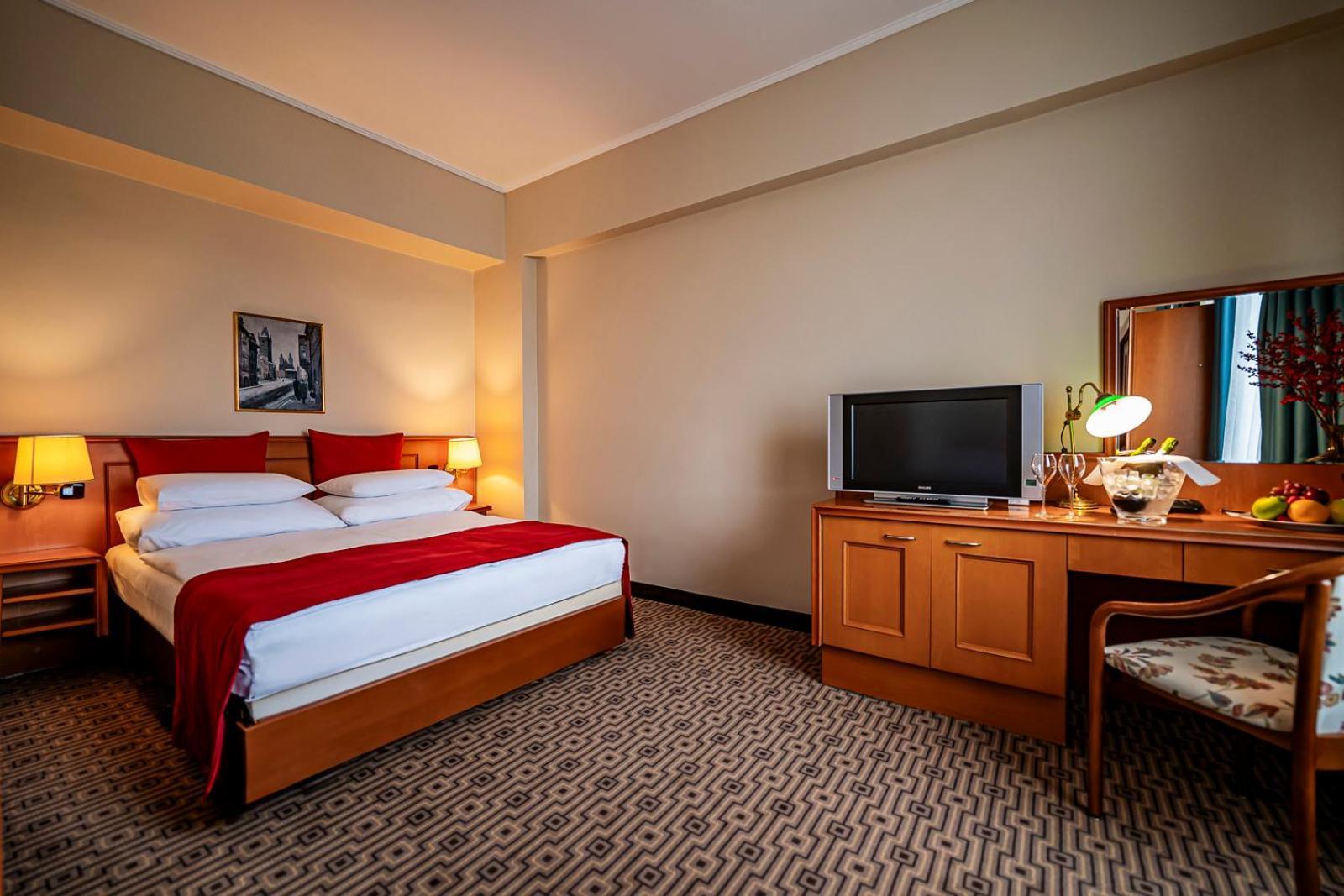Hotel Grand International - Czech Leading Prague