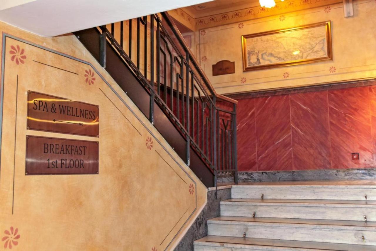Grand Relax & Wellness & Beer & Thermal In Meteor Plaza - Since 1307 Hotel 4*