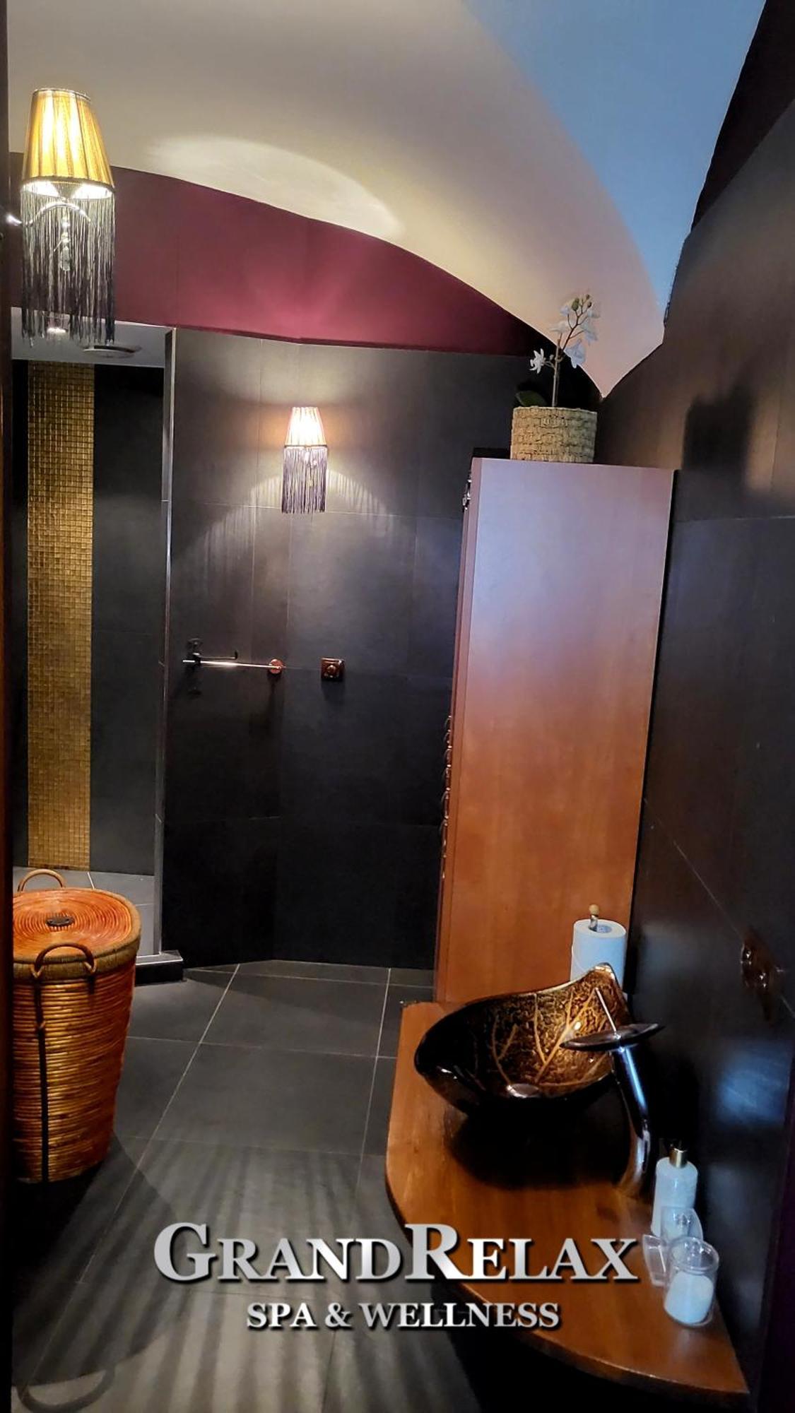 Grand Relax & Wellness & Beer & Thermal In Meteor Plaza - Since 1307