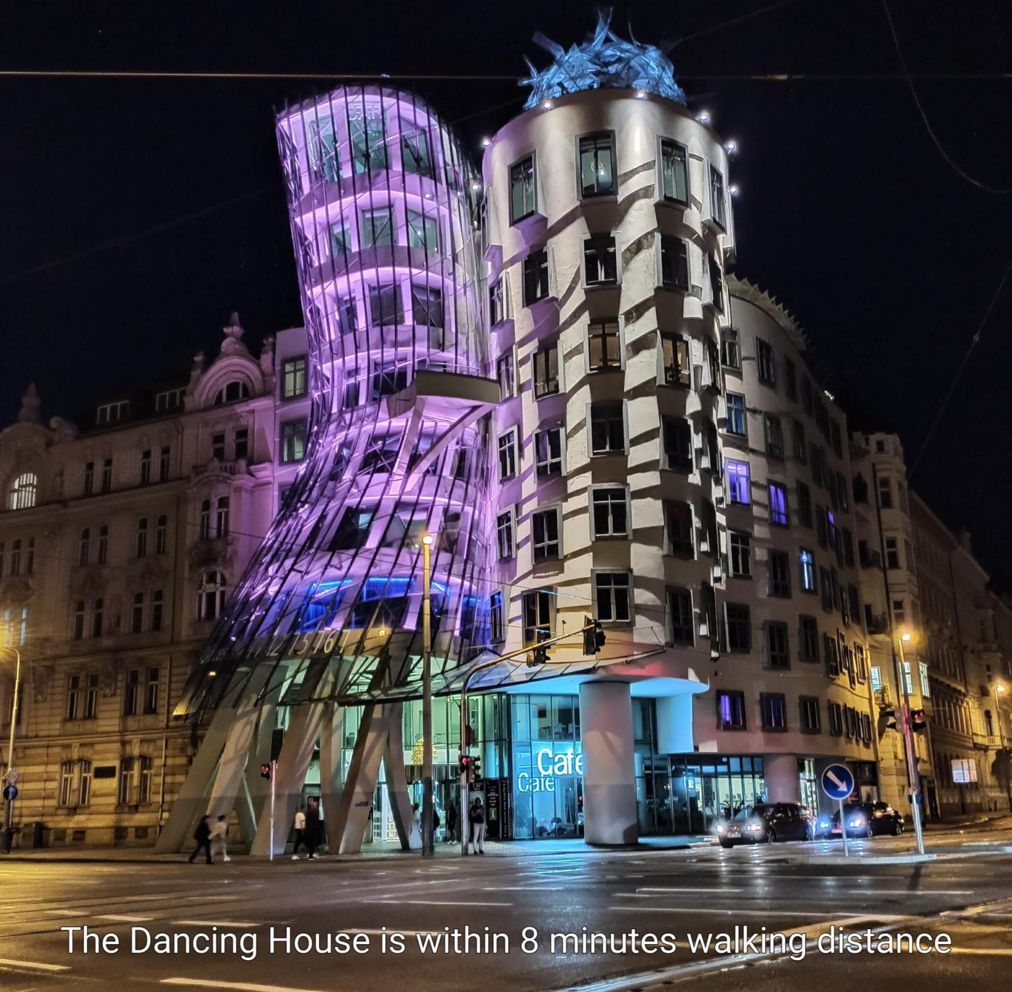 New Modern-style With Balcony In The 2 * Prague