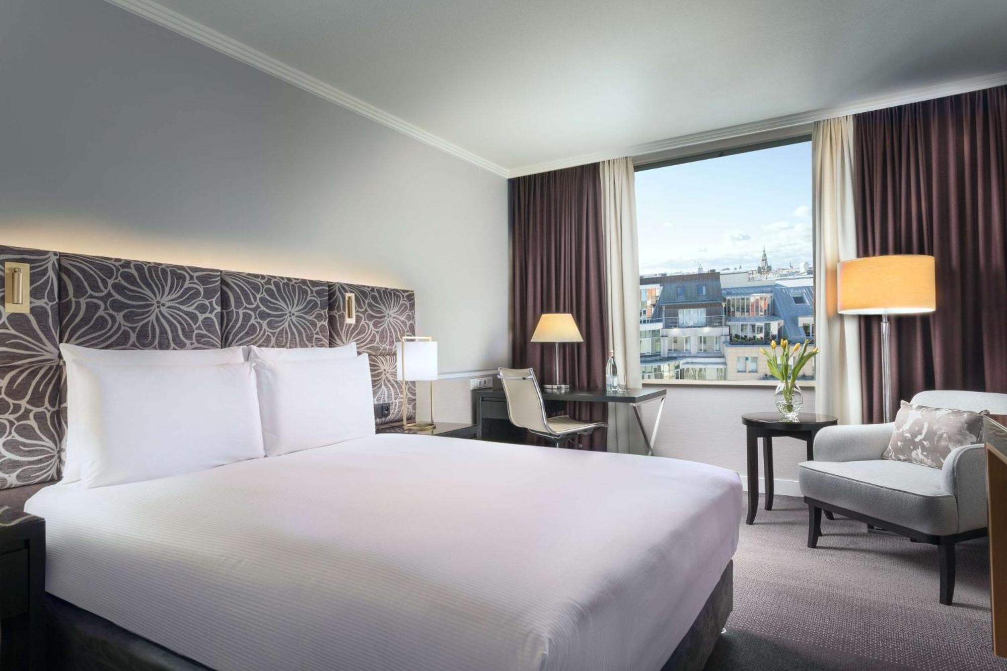 Hotel Hilton Old Town 5*
