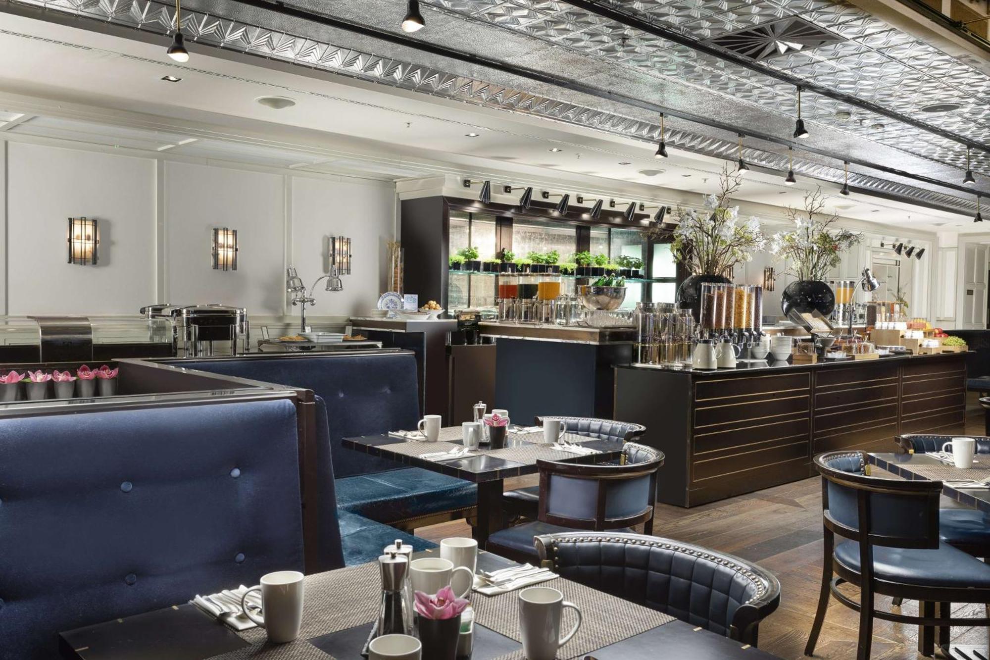 Hotel Hilton Old Town 5*