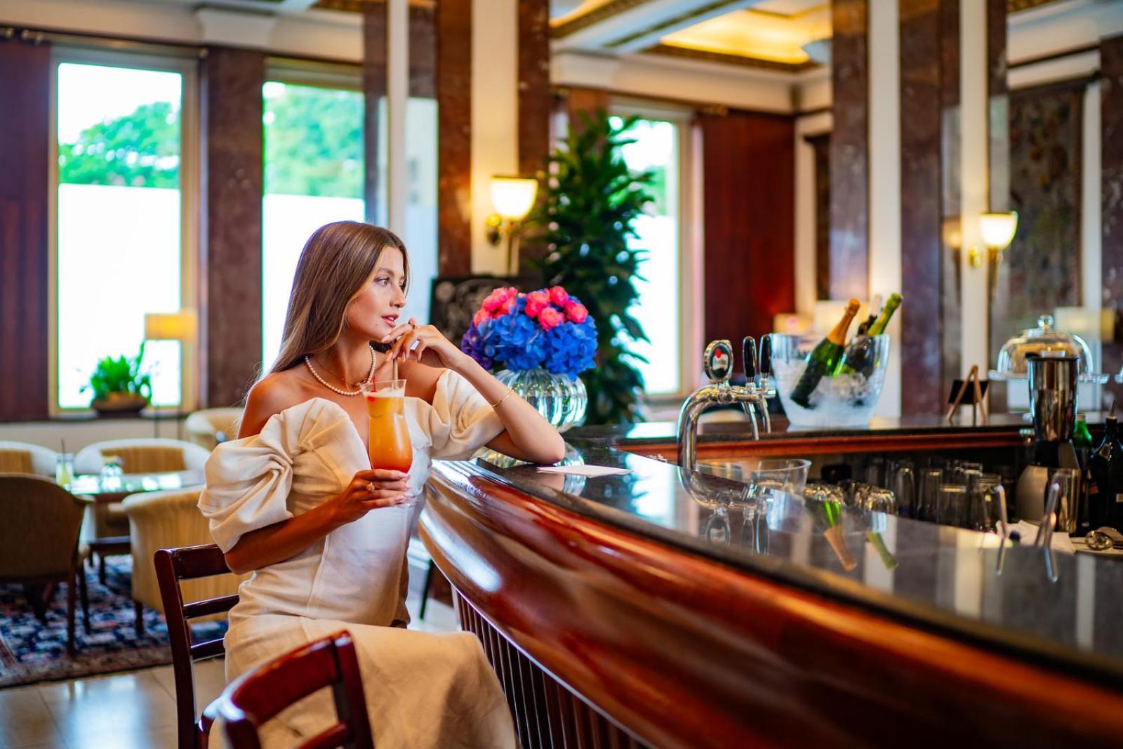 Hotel Grand International - Czech Leading