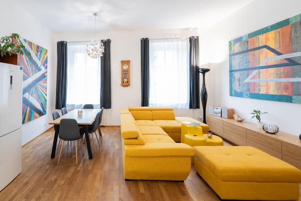 Apartment Zizkov - Dz Rent