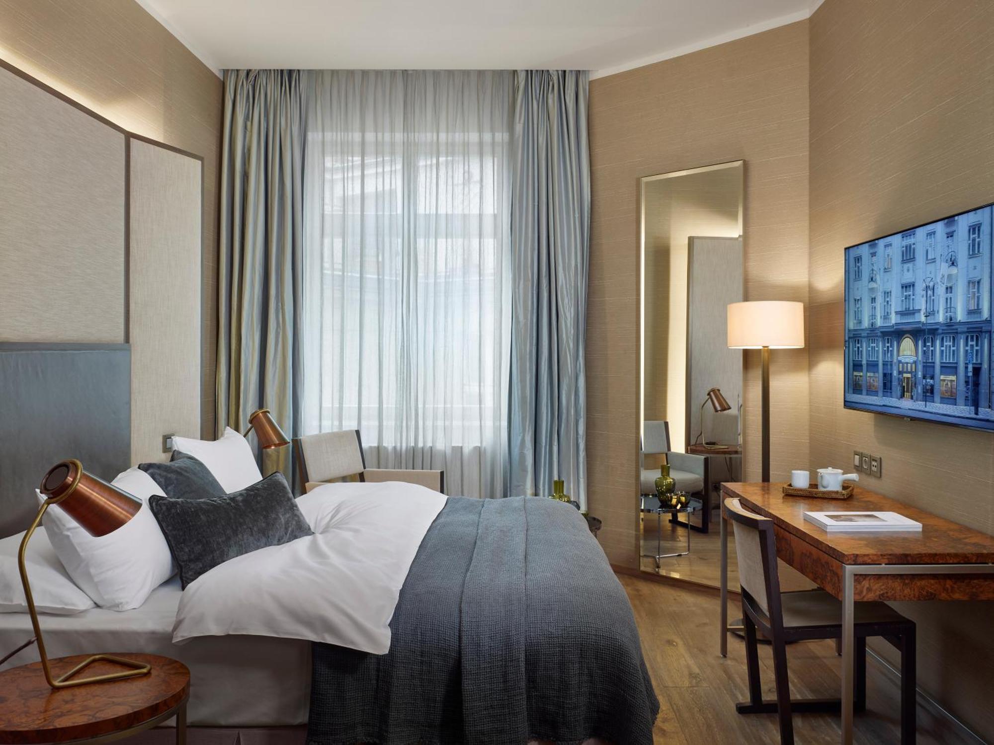 Hotel The Emblem - Preferred & Praga