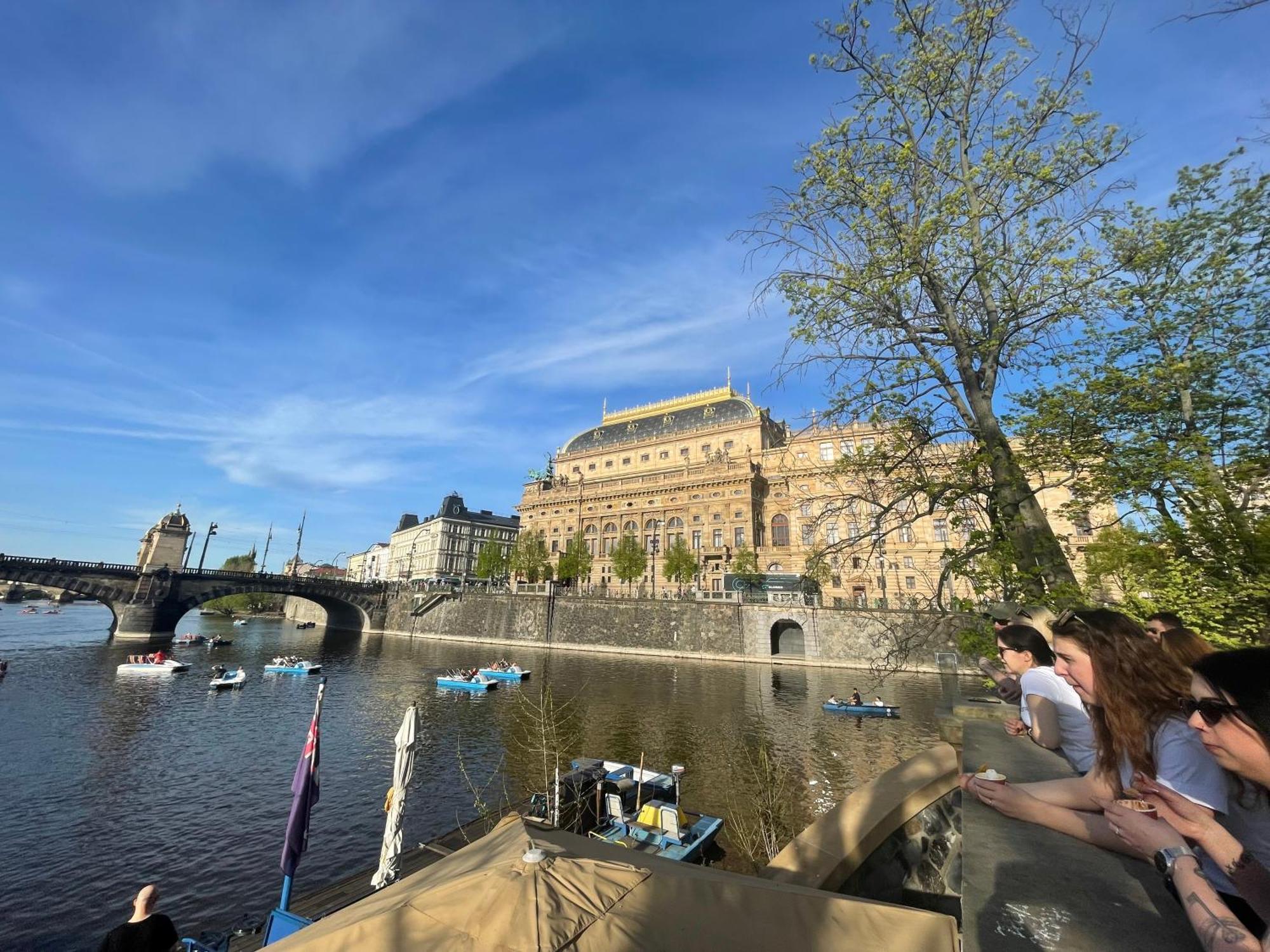 River View Manes Apartamento *
