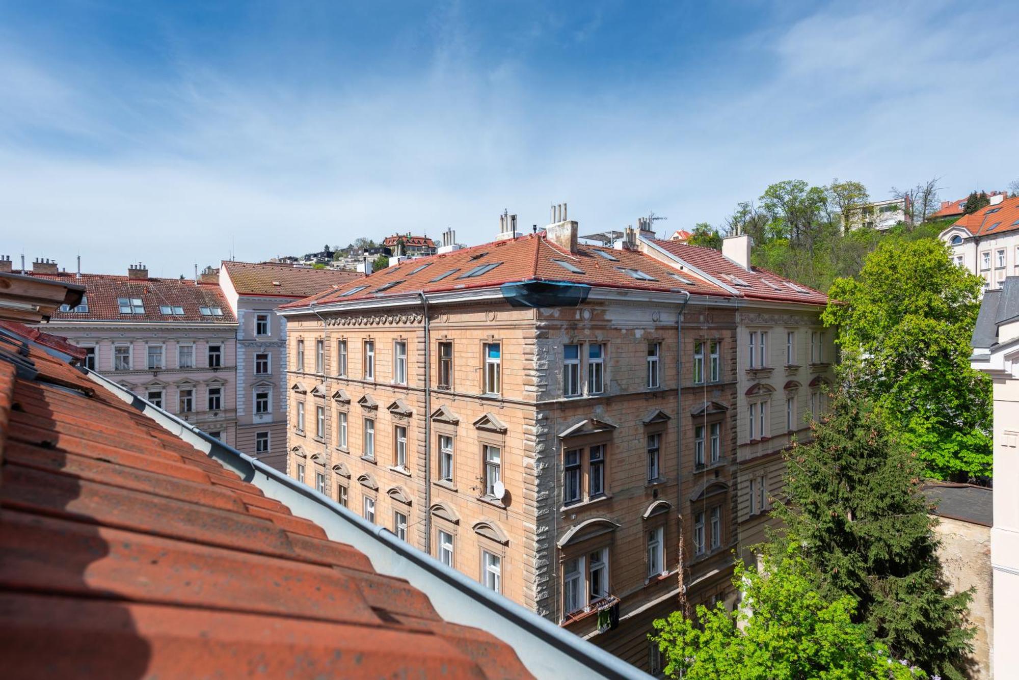 2-level With Large Balcony Prague