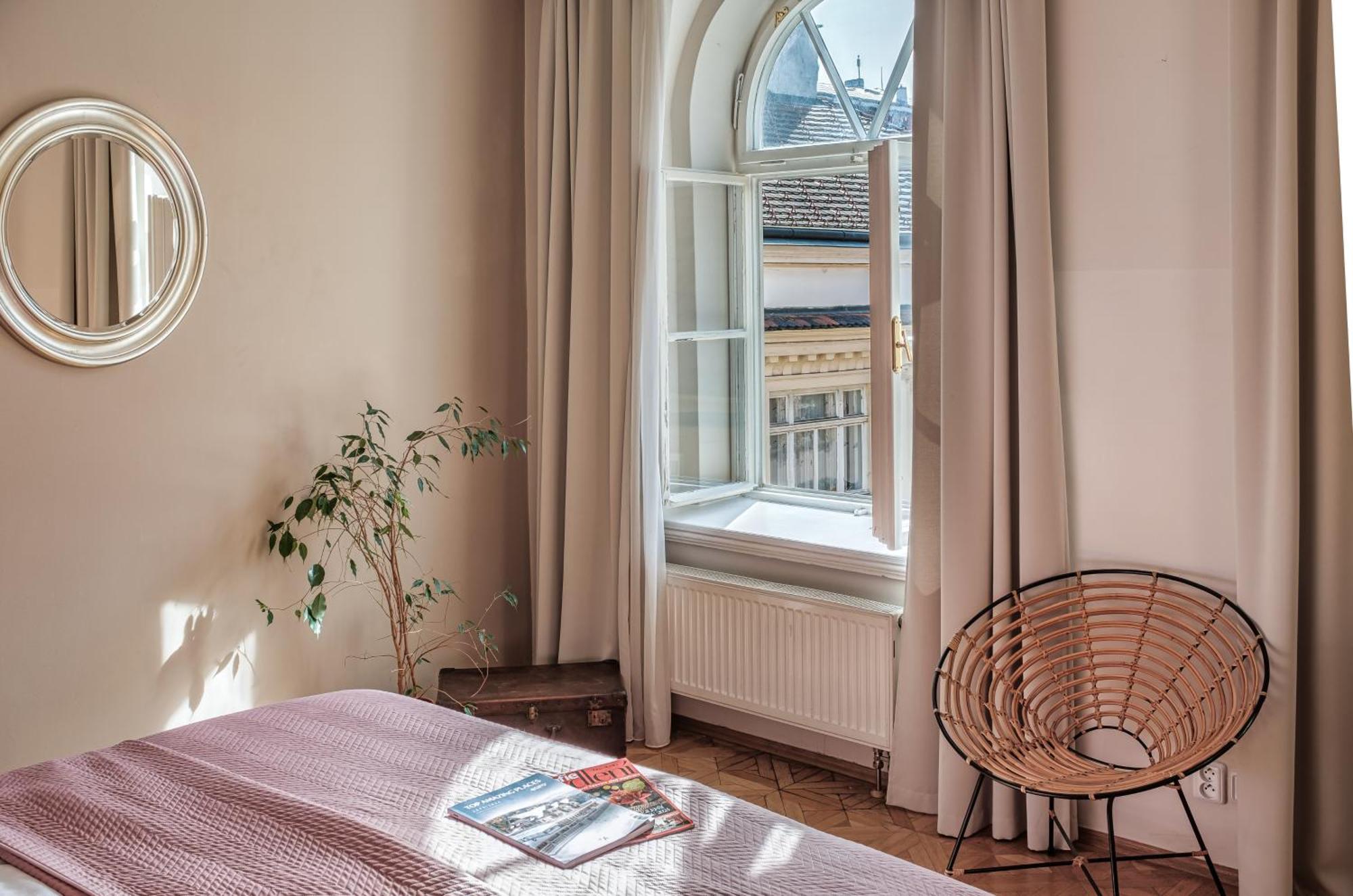 6 Continents By Adrez Apartamento Praga