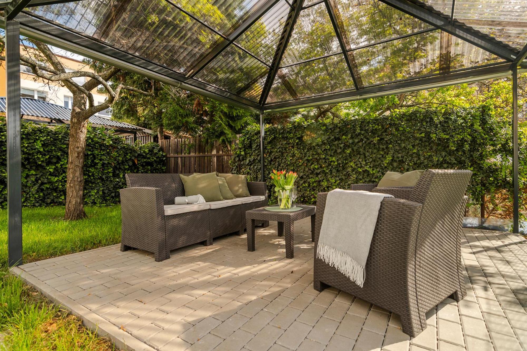 With Sunny Garden By Michal&friends