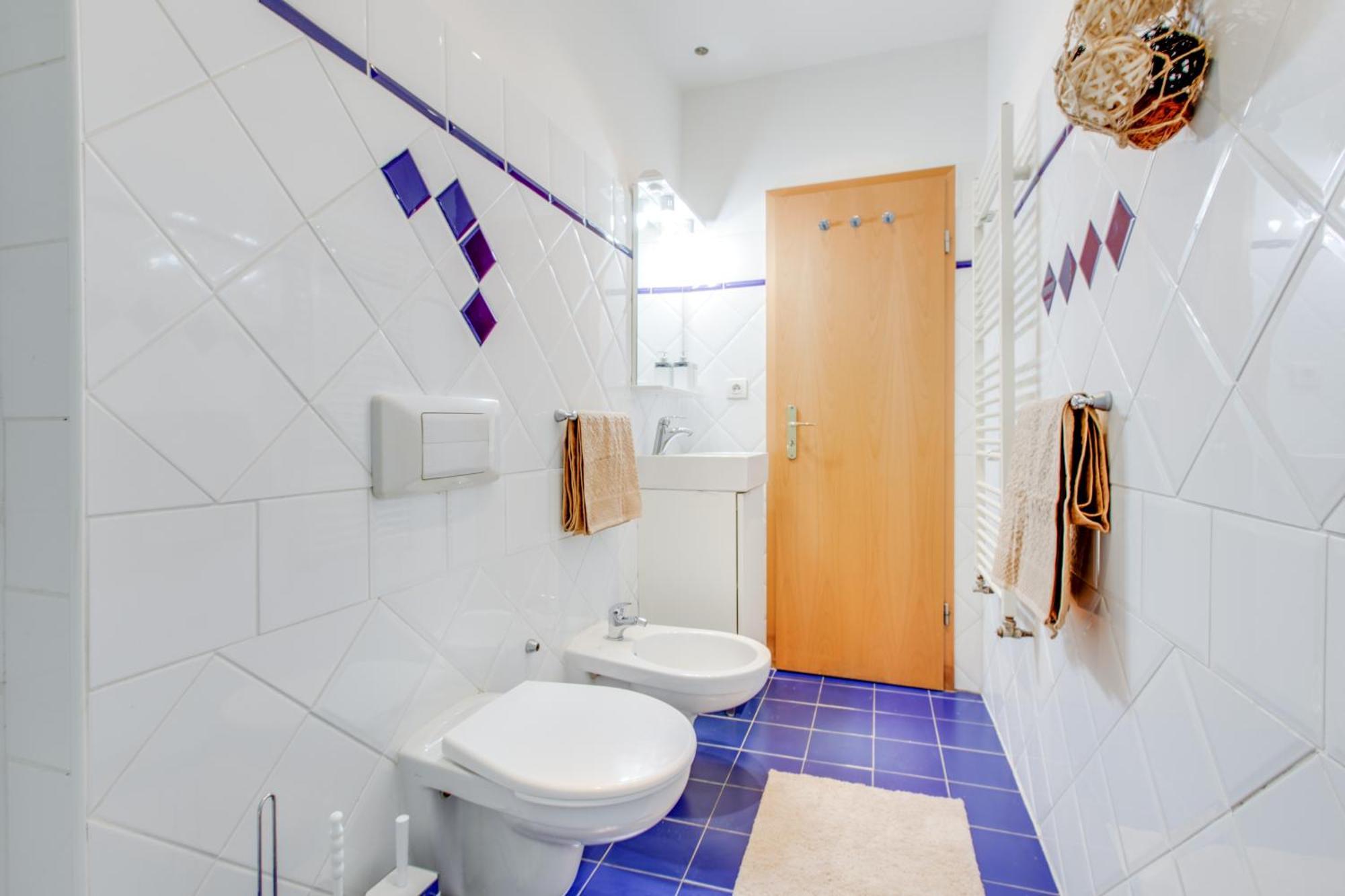 Romantic By The Park - Uaka7 * Praga