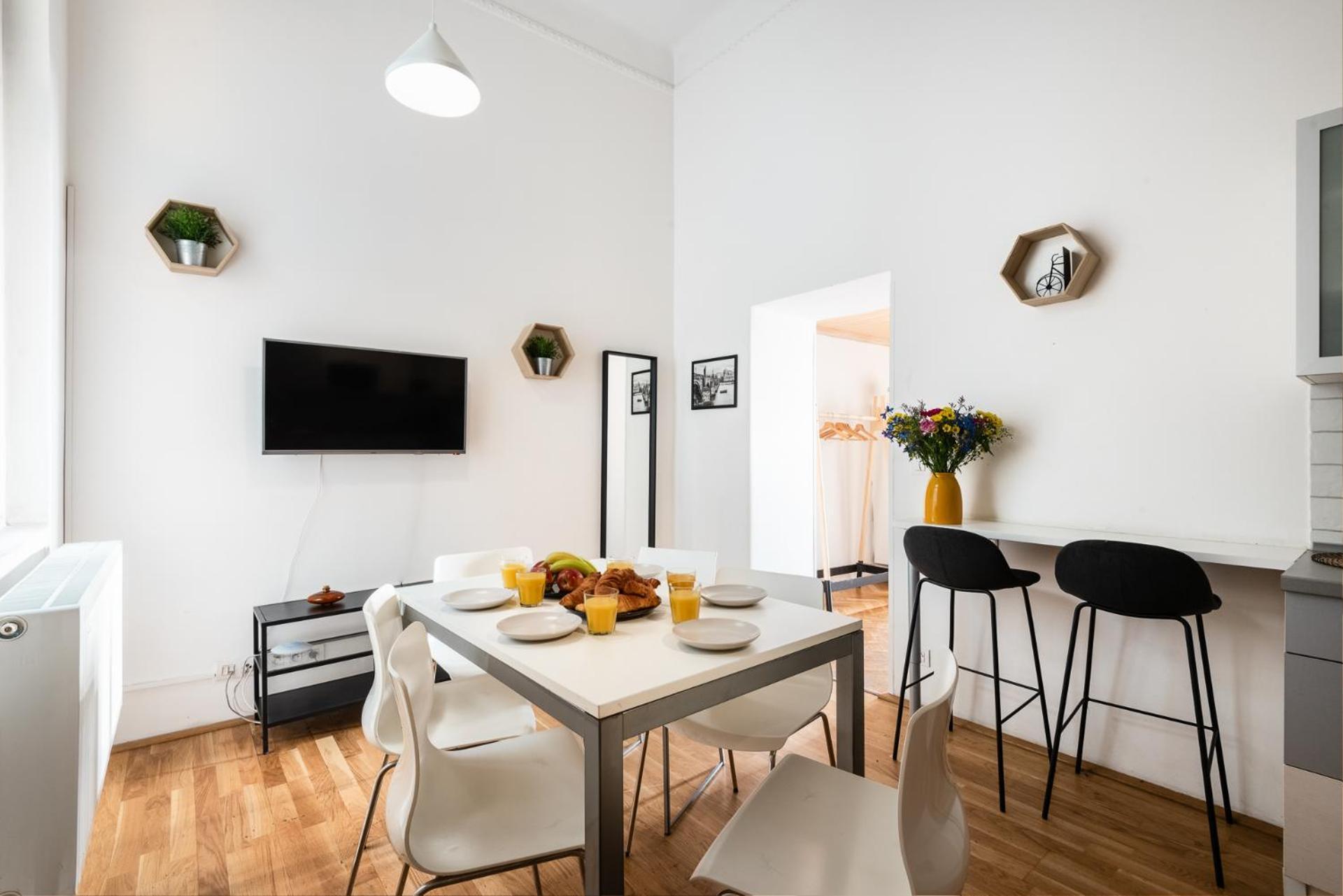 Hybernska Apartment