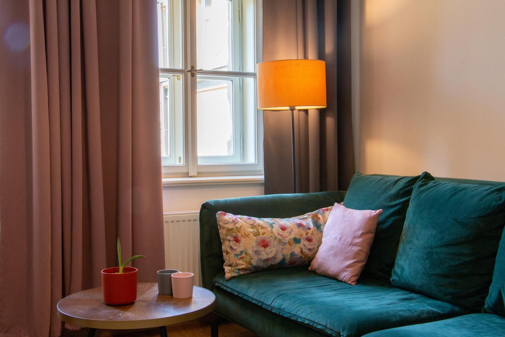 Apartment Spacious Cr Without Elevator