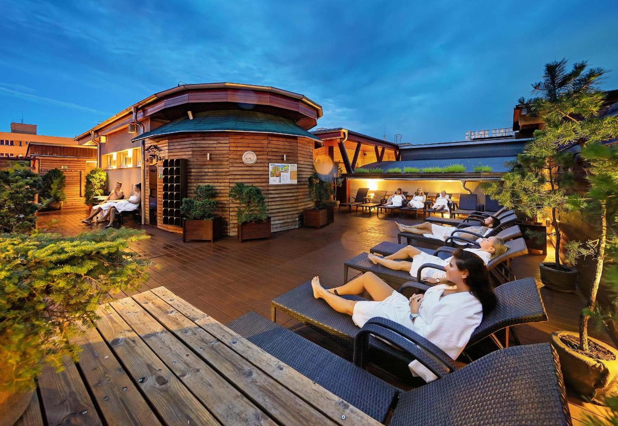 Wellness Step - Czech Leading 4* Prague