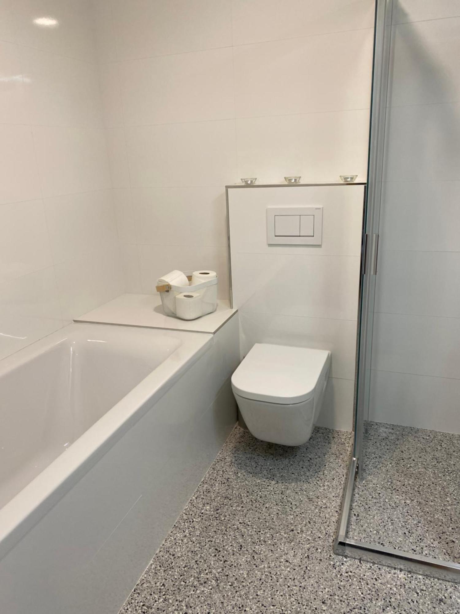 Apartment 2+kk Se Vstupem Na Zahradu *
